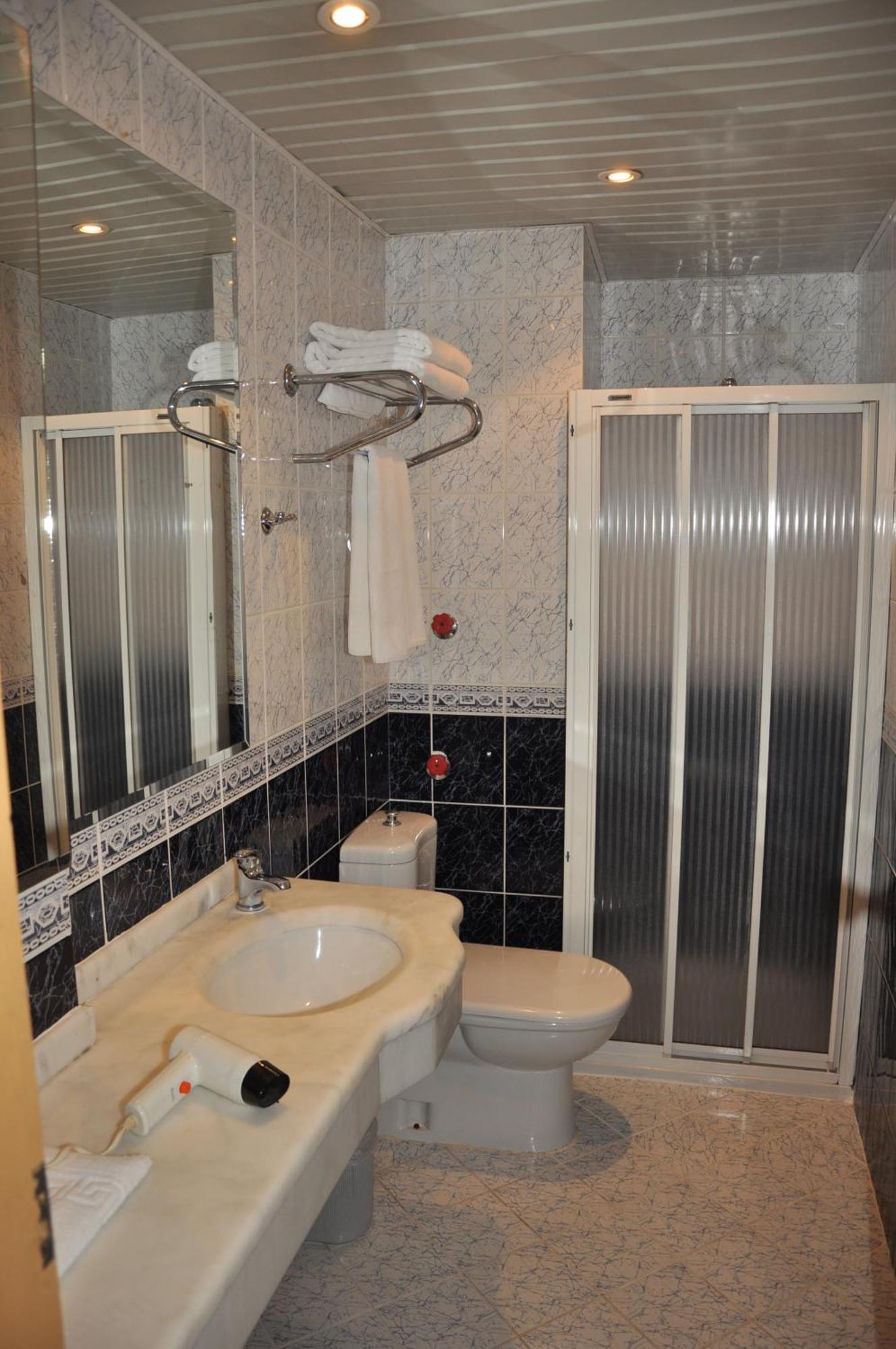 Amber-Rose Apart Hotel Alanya Exteriör bild